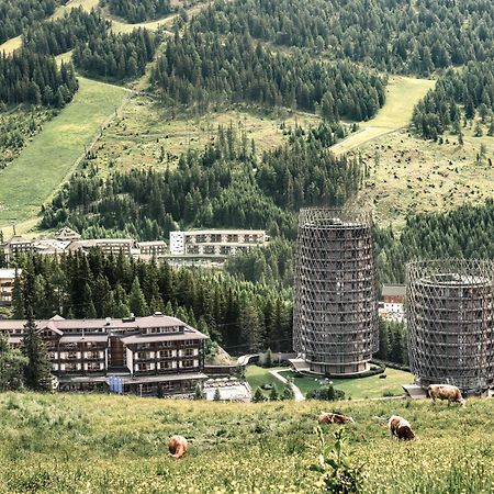 ホテル ファルケンシュタイナー クラブ フニメーション カシュベルク Katschberghöhe エクステリア 写真